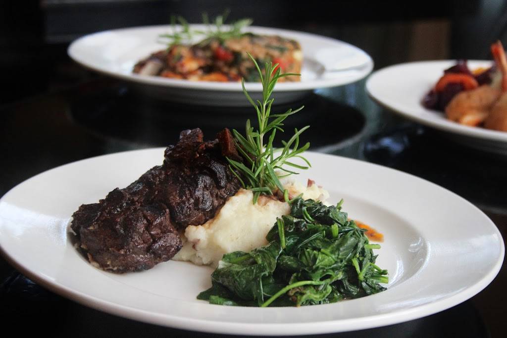 Wilcox Tavern | restaurant | 5153 Old Post Rd, Charlestown, RI 02813, USA | 4013221829 OR +1 401-322-1829