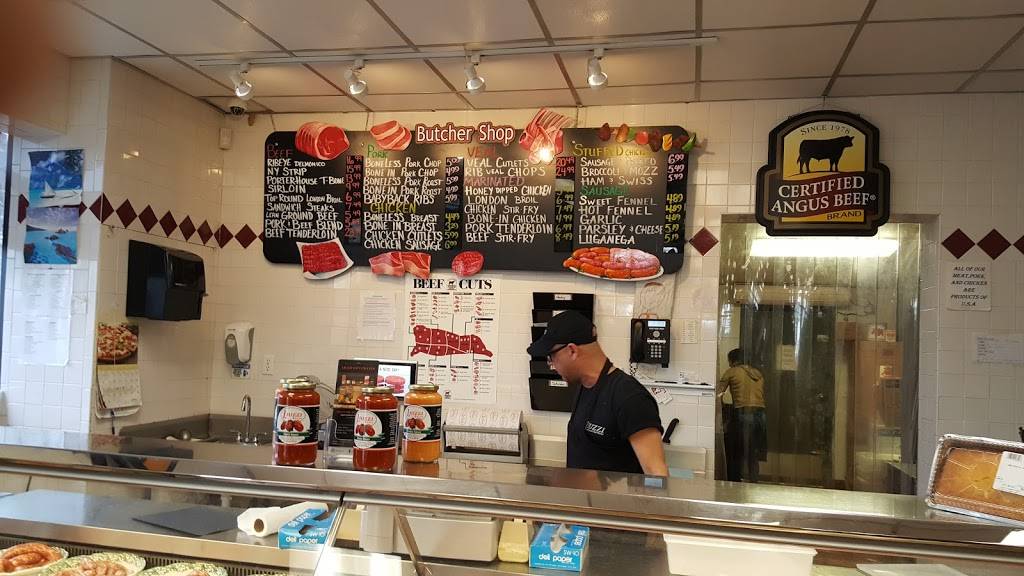 Liuzzi Gourmet Food Market | restaurant | 322 State St, North Haven, CT 06473, USA | 2032484356 OR +1 203-248-4356