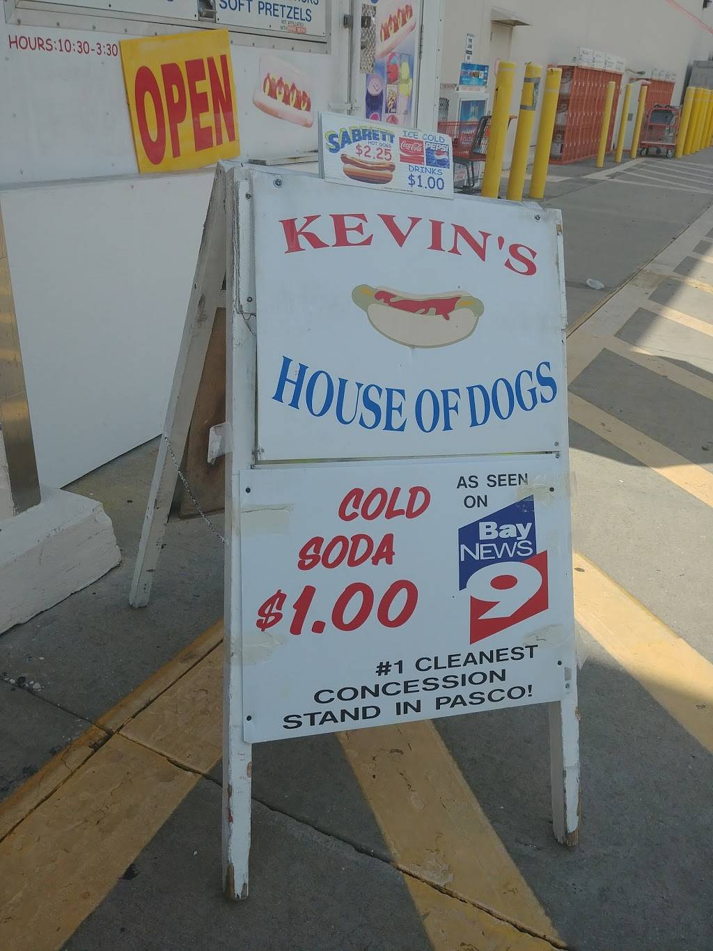 Kevins House of Dogs | restaurant | 10017 US-19, Port Richey, FL 34668, USA | 7272432391 OR +1 727-243-2391
