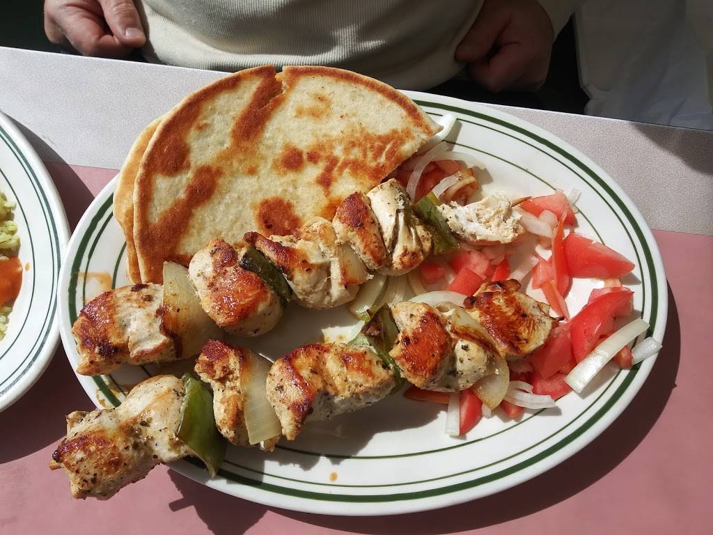 Golden Greek | restaurant | 180 N Groesbeck Hwy, Mt Clemens, MI 48043, USA | 5864638788 OR +1 586-463-8788