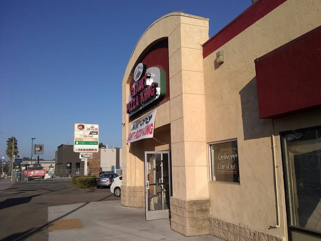 Giant pizza king | restaurant | 7965 Broadway, Lemon Grove, CA 91945, USA | 6198257403 OR +1 619-825-7403