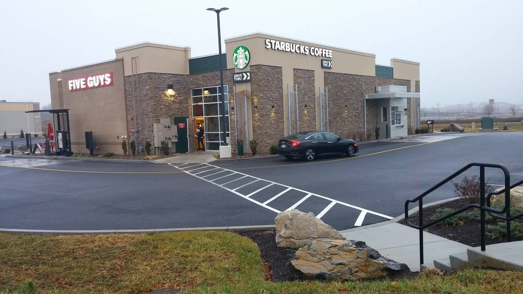 Starbucks | cafe | 920 Norland Ave, Chambersburg, PA 17201, USA | 7172631272 OR +1 717-263-1272