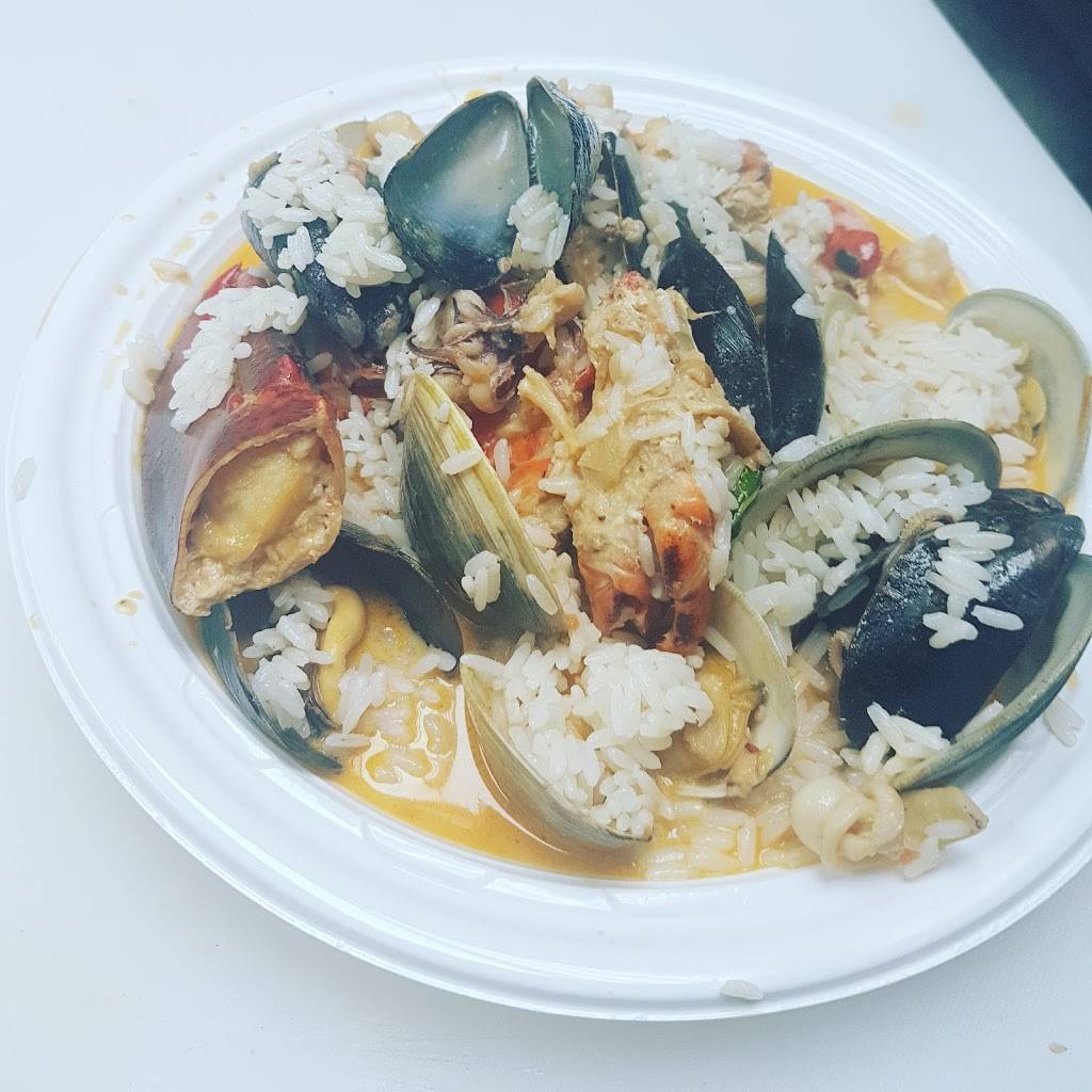 Roslyn Seafood Gourmet | restaurant | 444 Willis Ave, Roslyn Heights, NY 11577, USA | 5164847944 OR +1 516-484-7944