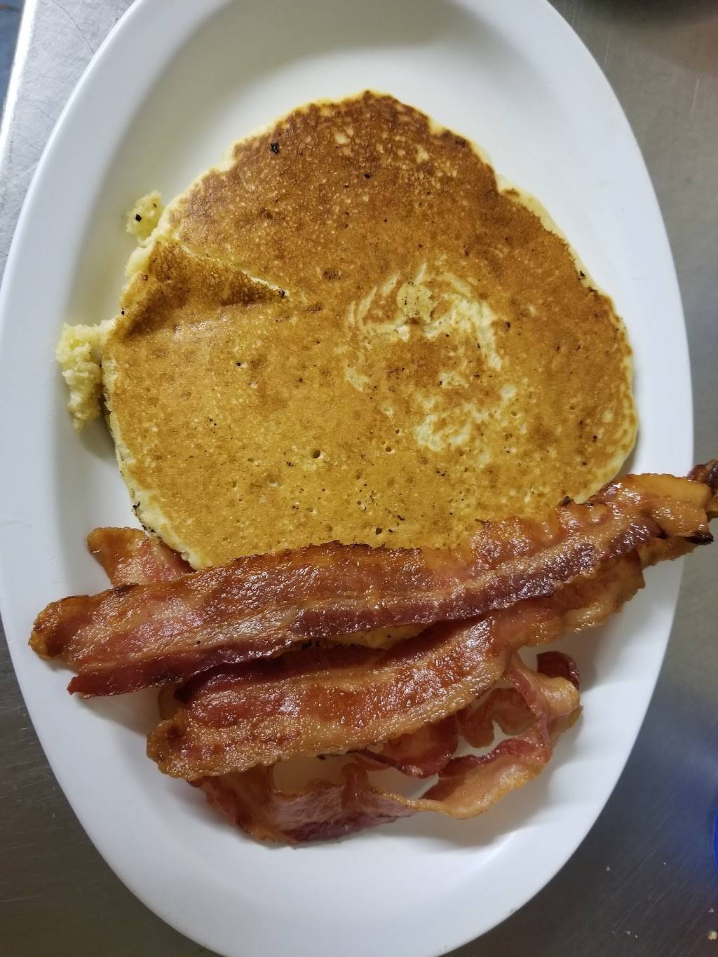 Double J Restaurant | restaurant | 1341 US-17, Wauchula, FL 33873, USA | 8637670771 OR +1 863-767-0771