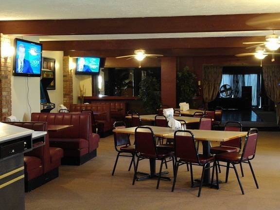 Coco Cabanas Nightclub and Restaurant | night club | 2355 M-33, West Branch, MI 48661, USA | 9893451400 OR +1 989-345-1400