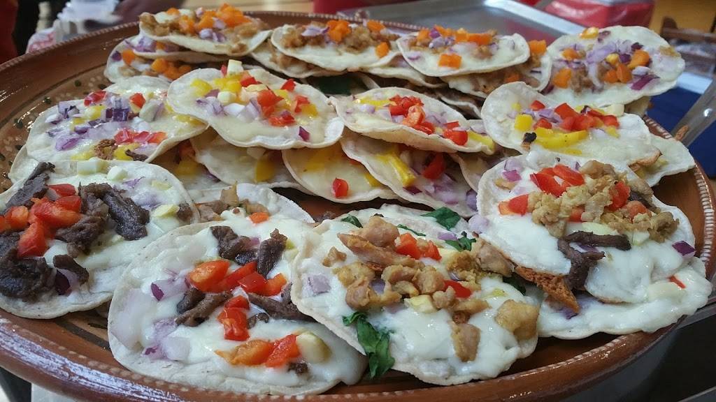 In-N-Out Burger | restaurant | 3640 Cahuenga Blvd, Los Angeles, CA 90068, USA | 8007861000 OR +1 800-786-1000