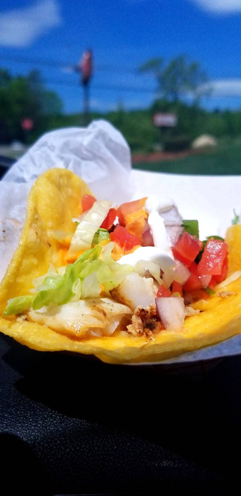 Bs Tacos | restaurant | 2 Mohawk Dr, Londonderry, NH 03053, USA | 6035056485 OR +1 603-505-6485