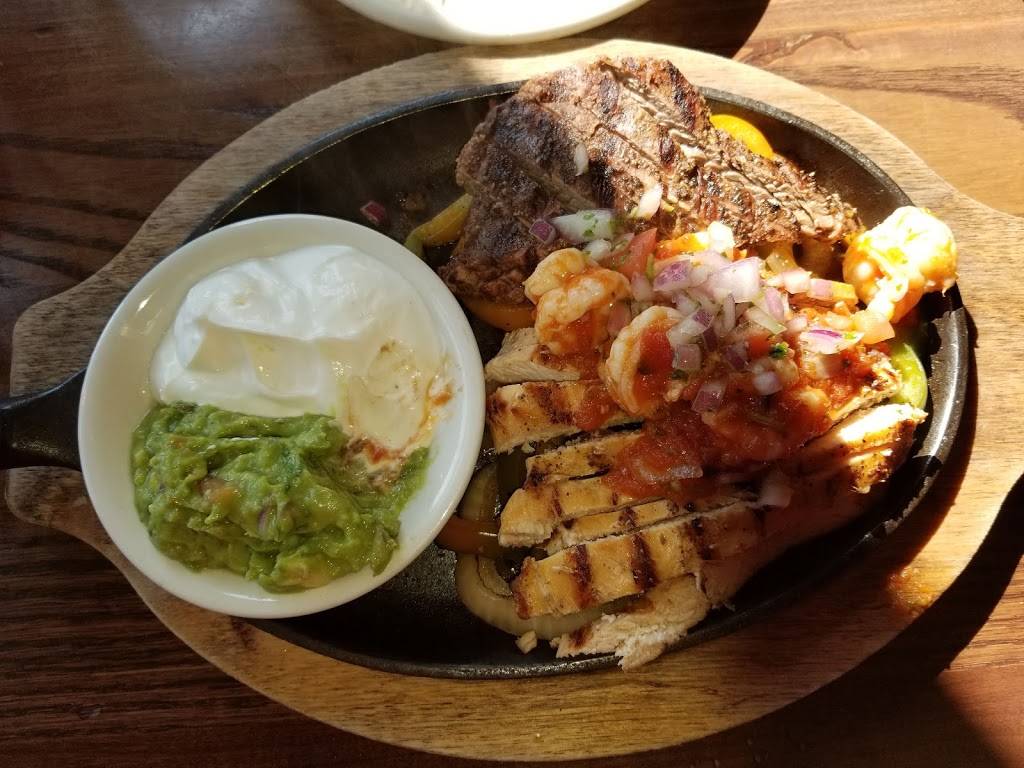 Burrito Bar | restaurant | 585 Forest Ave, Staten Island, NY 10310, USA | 7188159200 OR +1 718-815-9200