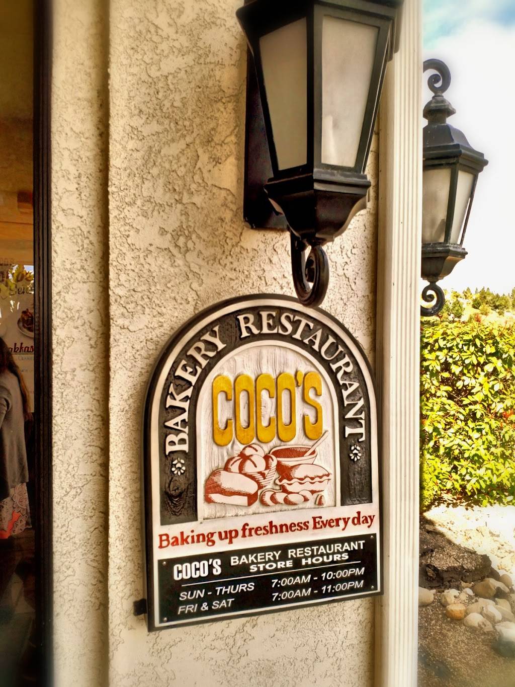 Cocos Bakery Restaurant | restaurant | 411 5 Cities Dr, Pismo Beach, CA 93449, USA | 8057733240 OR +1 805-773-3240
