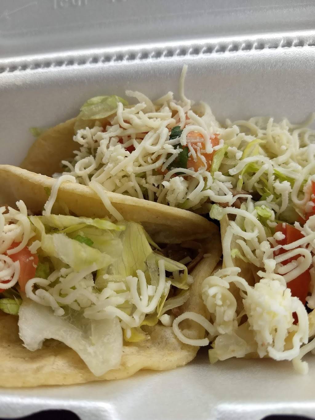 Mangos Gourmet Shop | restaurant | 2050 M.L.K. Jr Blvd, Fayetteville, AR 72701, USA | 4793012793 OR +1 479-301-2793