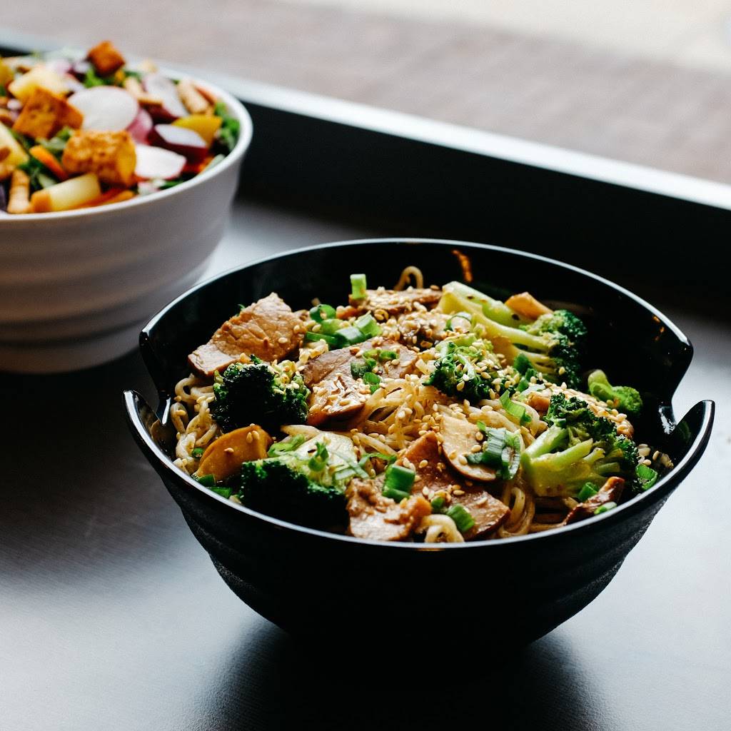 honeygrow | restaurant | 169 E City Ave, Bala Cynwyd, PA 19004, USA | 6106672573 OR +1 610-667-2573