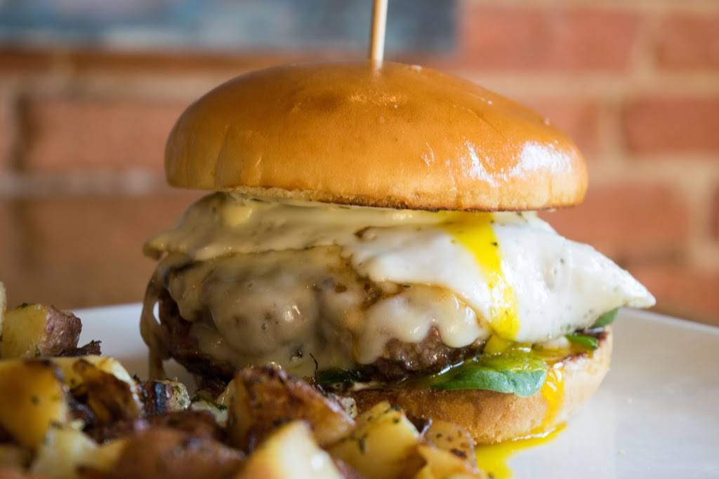 Spoons | cafe | 24 E Cross St, Baltimore, MD 21230, USA | 4105398395 OR +1 410-539-8395