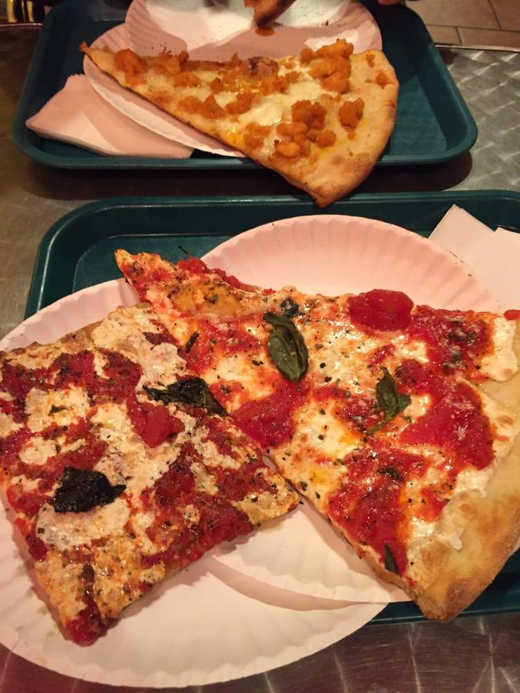 Tomato N Basil | restaurant | 226 4th Ave, Brooklyn, NY 11215, USA | 7185968855 OR +1 718-596-8855