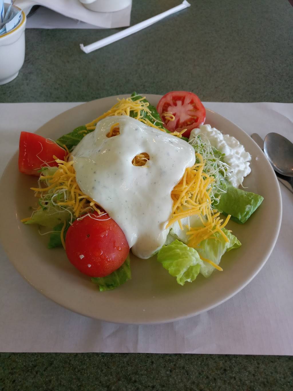 Carving Station Buffet | restaurant | 720 US-1, Lake Park, FL 33403, USA | 5618427791 OR +1 561-842-7791