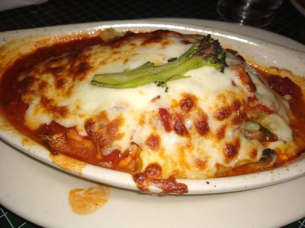 Provinos Italian Restaurant | restaurant | 5084 South Terrace Plaza #5, Chattanooga, TN 37412, USA | 4238992559 OR +1 423-899-2559