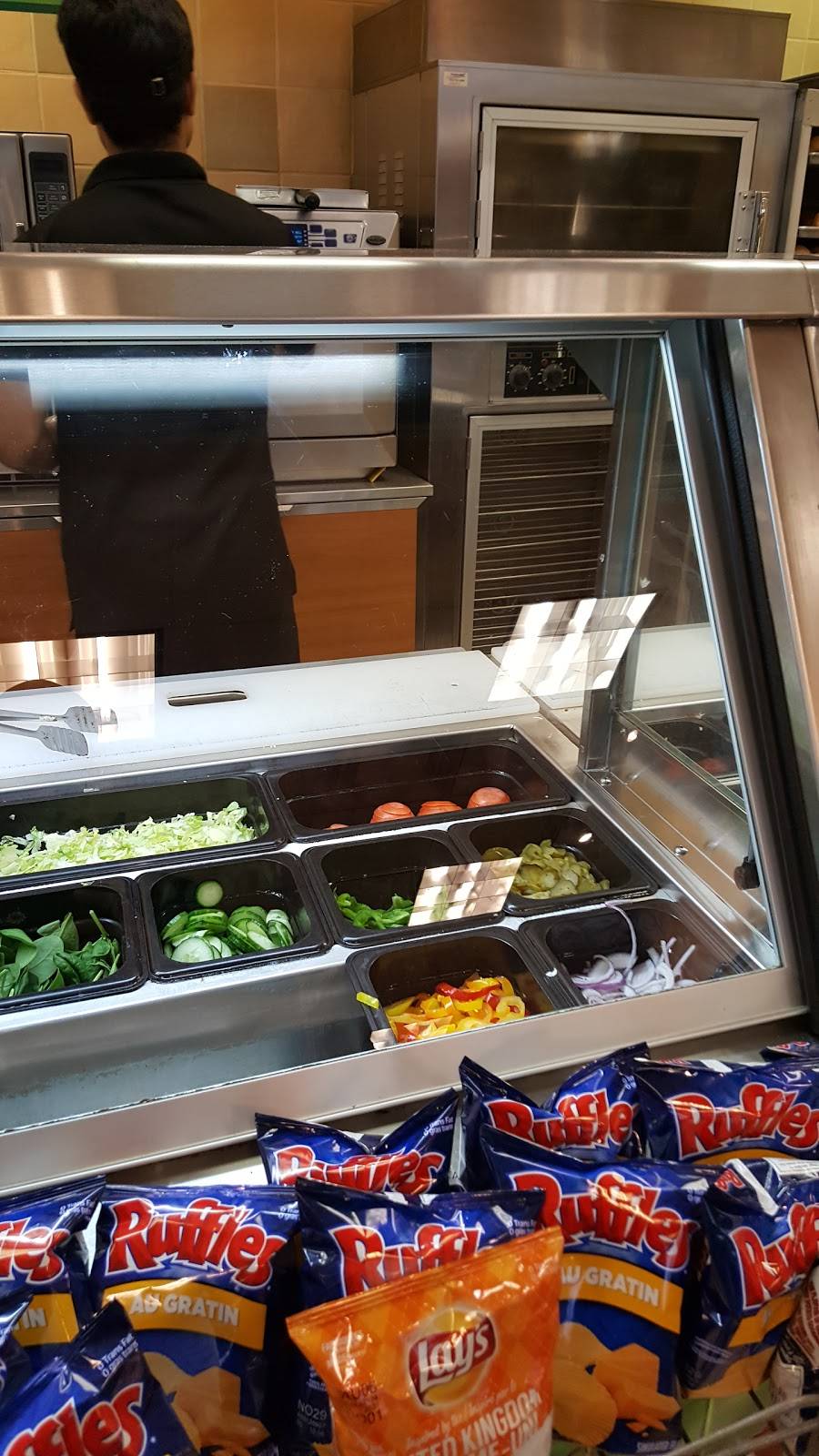 Subway | restaurant | 7420 Rue Sherbrooke Ouest, Montréal, QC H4B 1R7, Canada | 5144878330 OR +1 514-487-8330