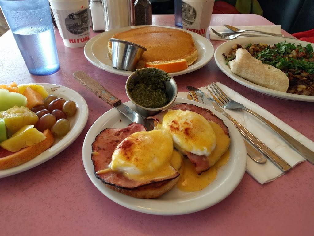 Boogaloos | restaurant | 3296 22nd St, San Francisco, CA 94110, USA | 4158964611 OR +1 415-896-4611