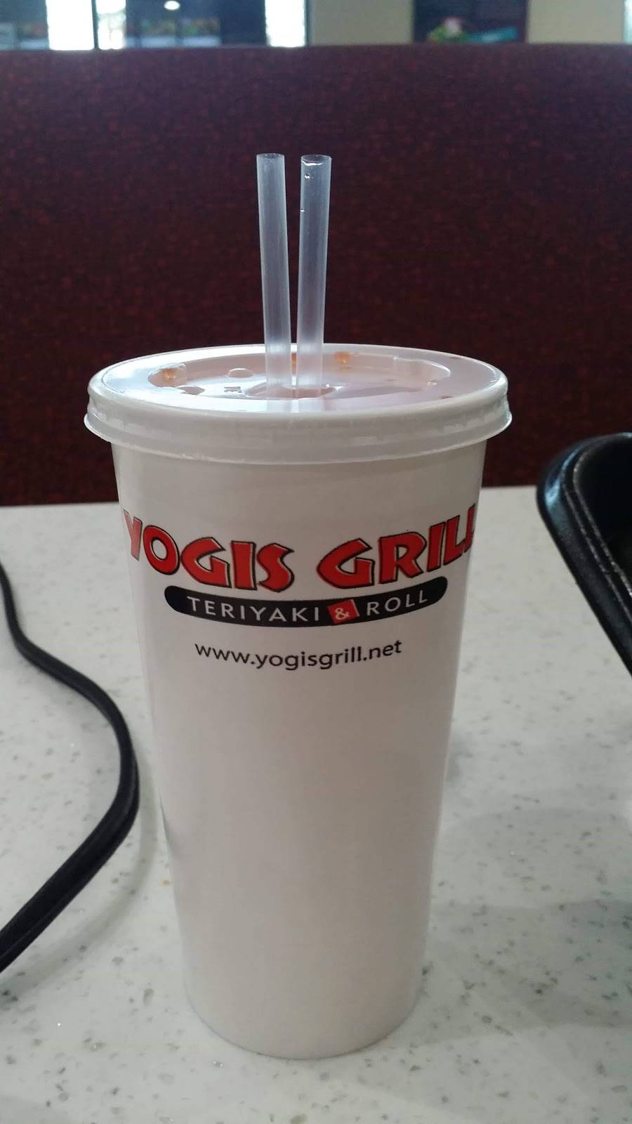 Yogis Grill | restaurant | 1245 W Chandler Blvd #4, Chandler, AZ 85224, USA | 4803987186 OR +1 480-398-7186