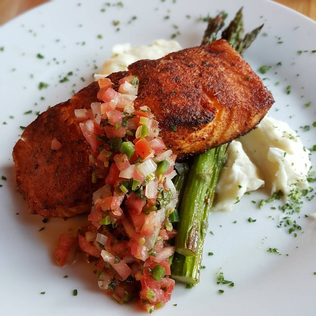 Silo Bistro And Bar | restaurant | 114 Reynolda Village, Winston-Salem, NC 27106, USA | 3366084359 OR +1 336-608-4359