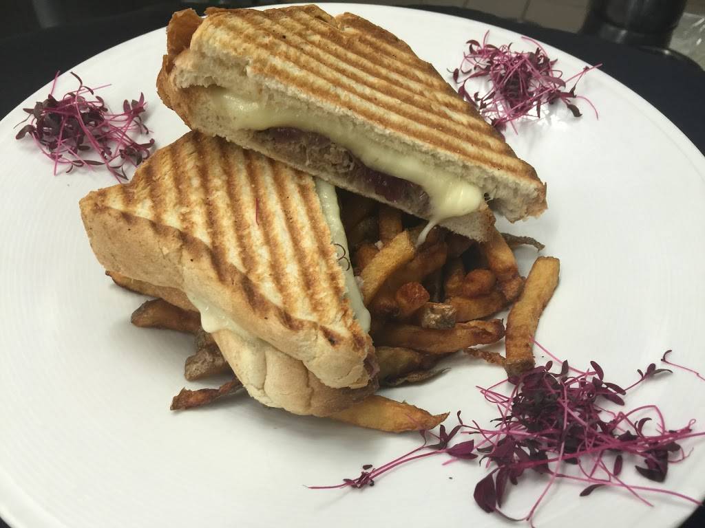 LOdyssée Resto Ambiance | restaurant | 195 Rue Lindsay, Drummondville, QC J2C 1N8, Canada | 8194740020 OR +1 819-474-0020