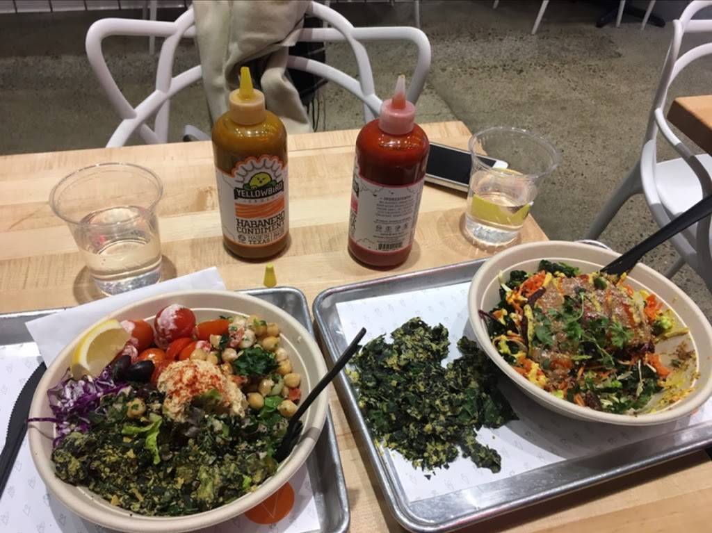 Vibe Organic Kitchen | restaurant | 1200-1300 Bristol St N, Newport Beach, CA 92660, USA | 9494784118 OR +1 949-478-4118