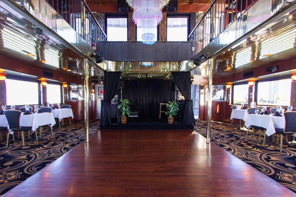 StarLite Majesty | restaurant | 25 Causeway Blvd Slip, Clearwater, FL 33767, USA | 7274622628 OR +1 727-462-2628