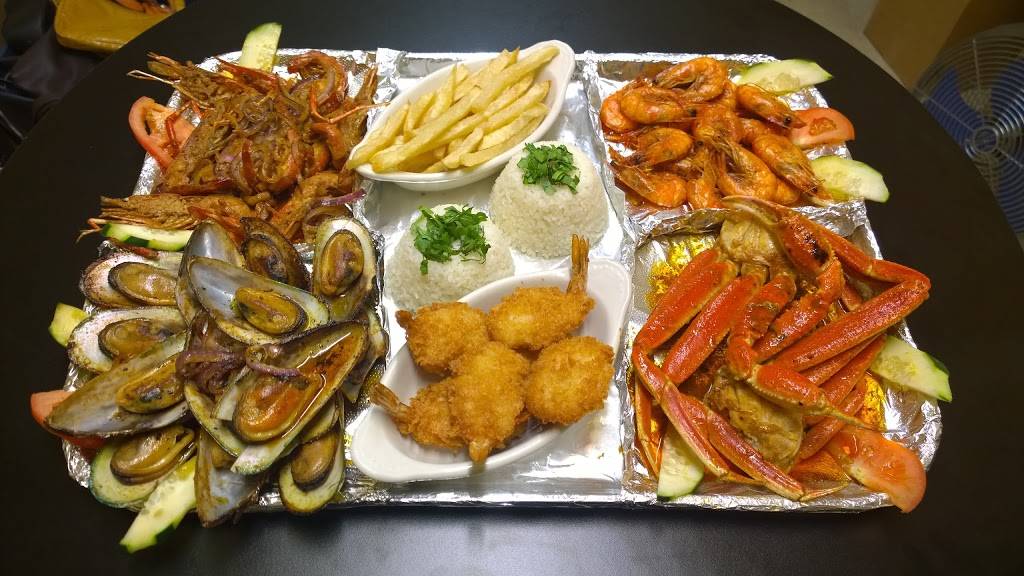 Mariscos La Diabla | restaurant | 4222 W 63rd St, Chicago, IL 60629, USA | 7735814222 OR +1 773-581-4222