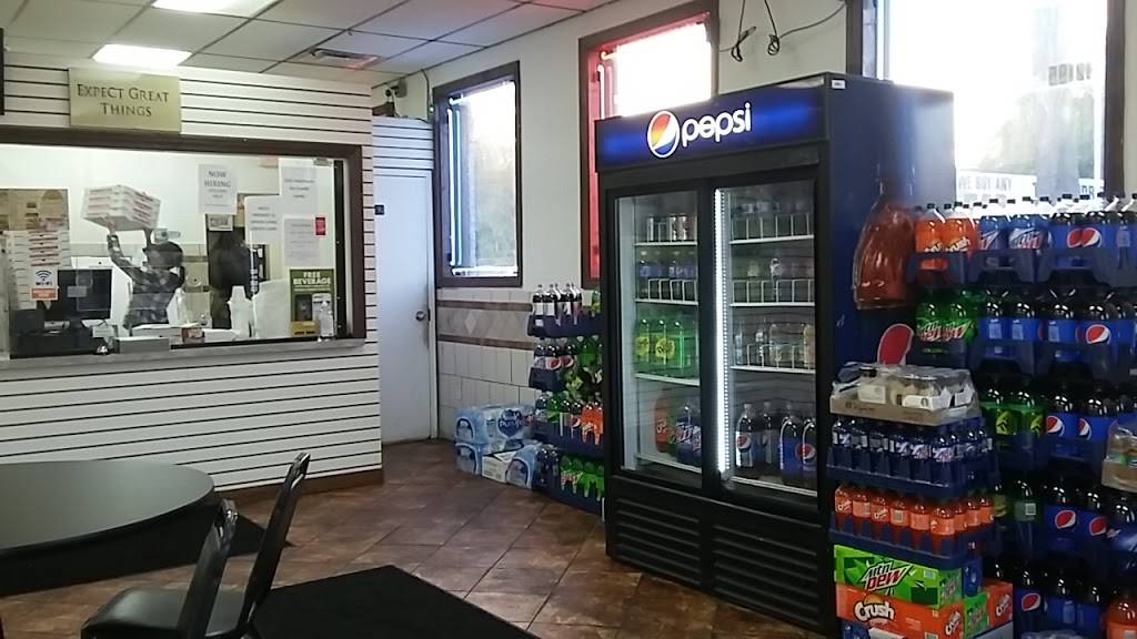 Amar Pizza | restaurant | 12195 Joseph Campau Ave, Hamtramck, MI 48212, USA | 3133660980 OR +1 313-366-0980