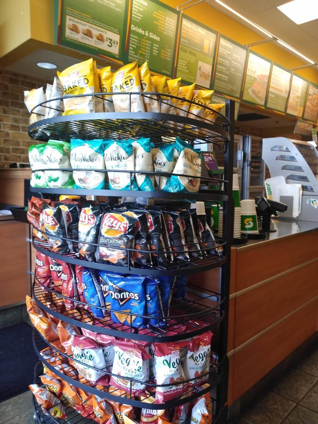 Subway | restaurant | 3317 Coach Ln #200, Cameron Park, CA 95682, USA | 5306726400 OR +1 530-672-6400
