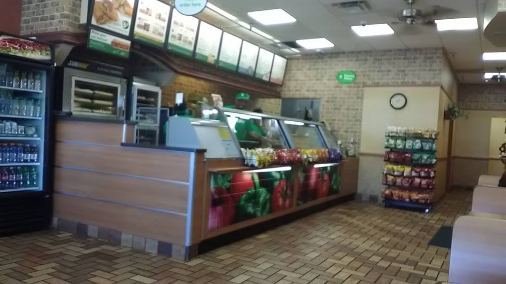 Subway | meal takeaway | 5555 Zuni Rd SE Suite 3, Albuquerque, NM 87108, USA | 5052680935 OR +1 505-268-0935