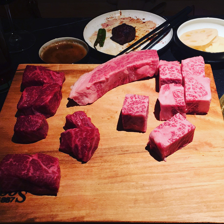 Holu | restaurant | 2101 S Jefferson St, Chicago, IL 60616, USA | 3122918472 OR +1 312-291-8472