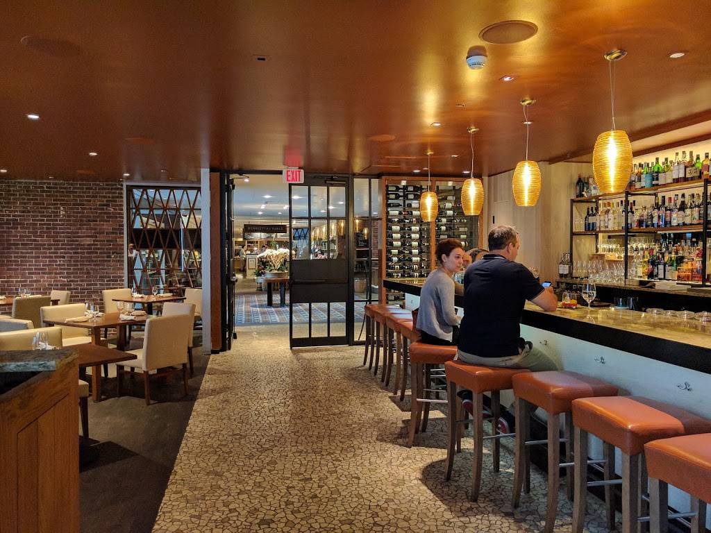 Benedetto | restaurant | 1 Bennett St, Cambridge, MA 02138, USA | 6176615050 OR +1 617-661-5050