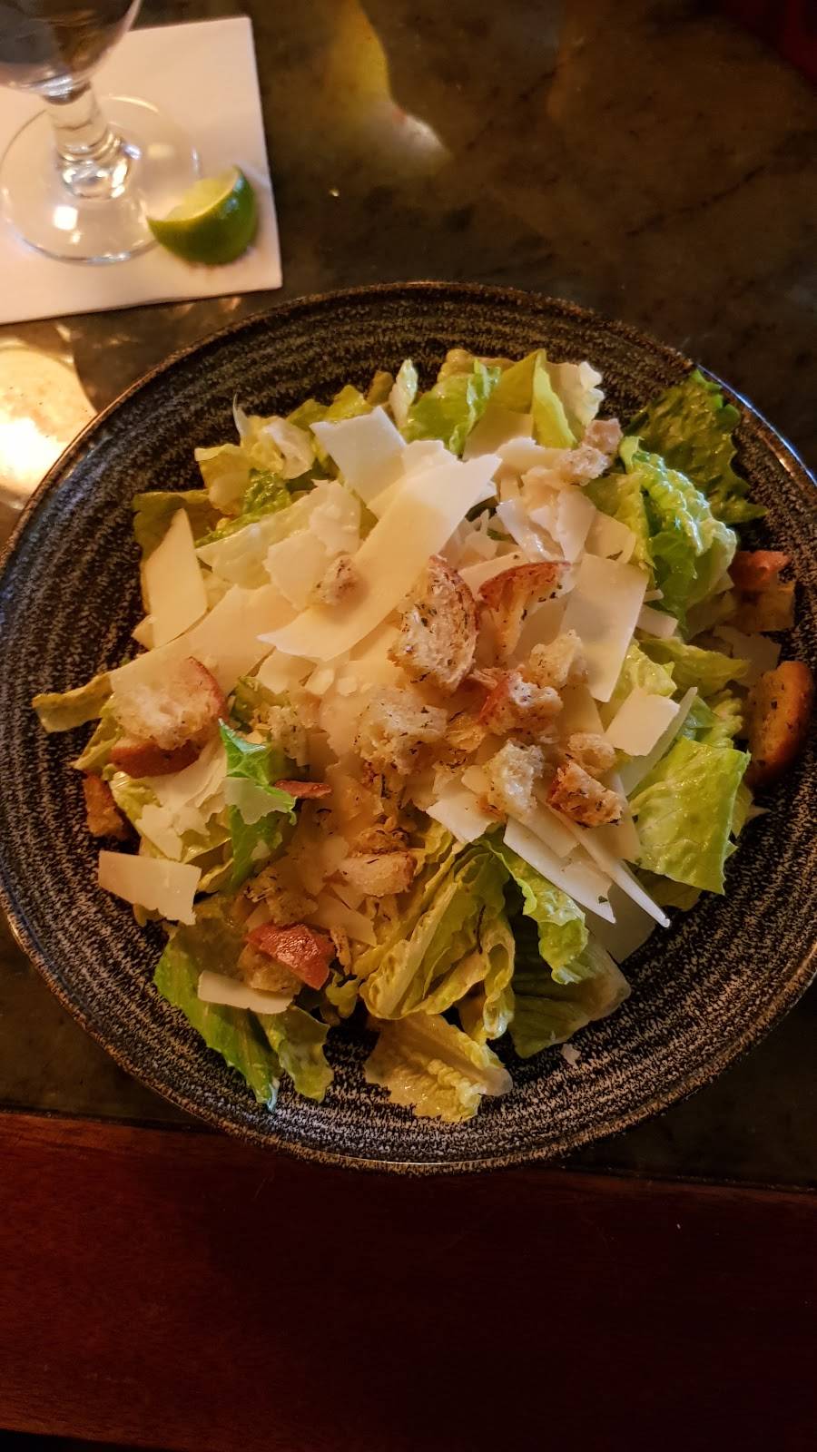 Giorgios | restaurant | 524 Nashua St, Milford, NH 03055, USA | 6036733939 OR +1 603-673-3939