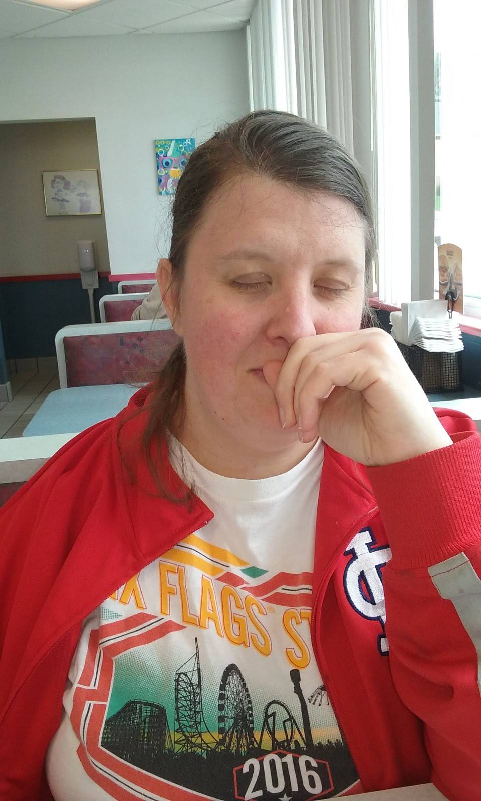 Dairy Queen | restaurant | 12613 IL-143, Highland, IL 62249, USA | 6186542651 OR +1 618-654-2651