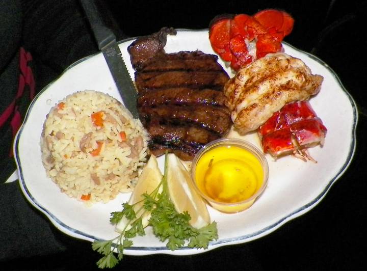 Callahans Irish Pub | restaurant | 200 S Irwindale Ave, Azusa, CA 91702, USA | 6269695780 OR +1 626-969-5780