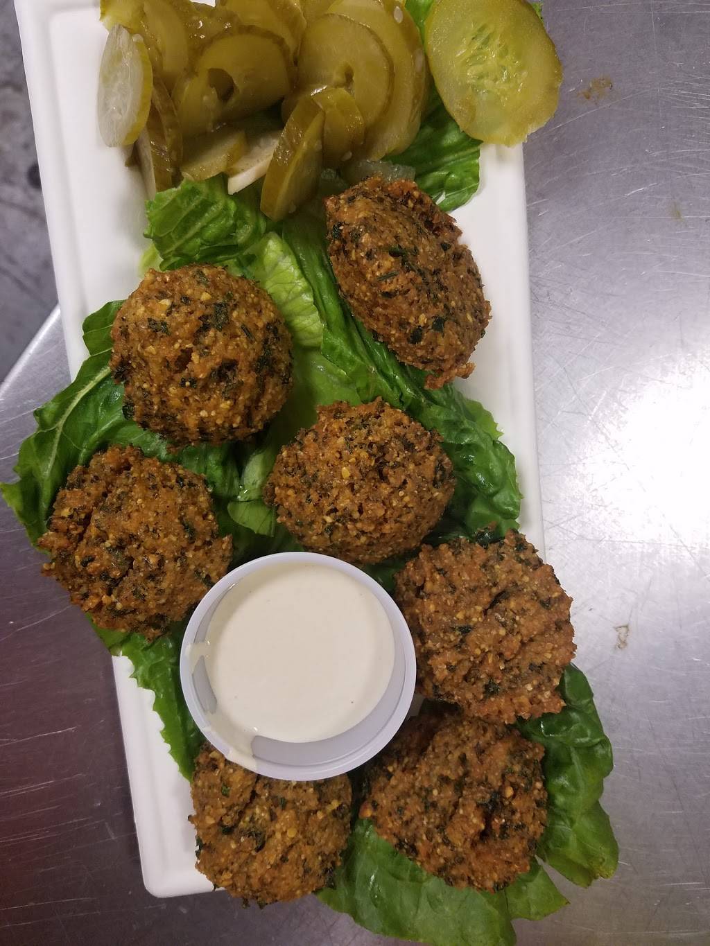 Faris hookah lounge and Mediterranean grill | restaurant | 20240 Park Row Suite J, Katy, TX 77449, United States | 8329744825 OR +1 832-974-4825