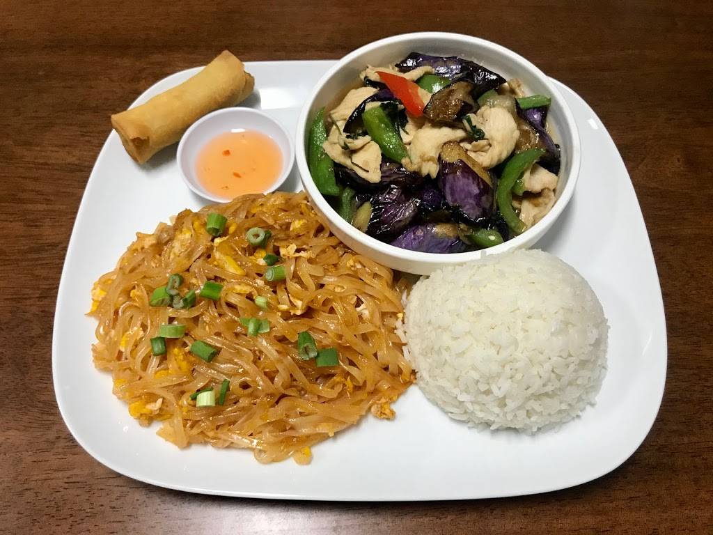 Siam Cafe Thai Food | restaurant | 16045 Sherman Way #D, Van Nuys, CA 91406, USA | 8189946383 OR +1 818-994-6383