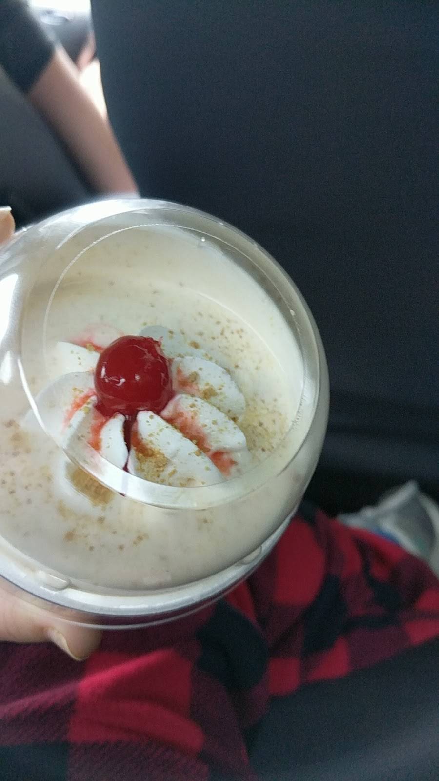 Sonic Drive-In | restaurant | 824 S Broad St, Scottsboro, AL 35768, USA | 2562596843 OR +1 256-259-6843