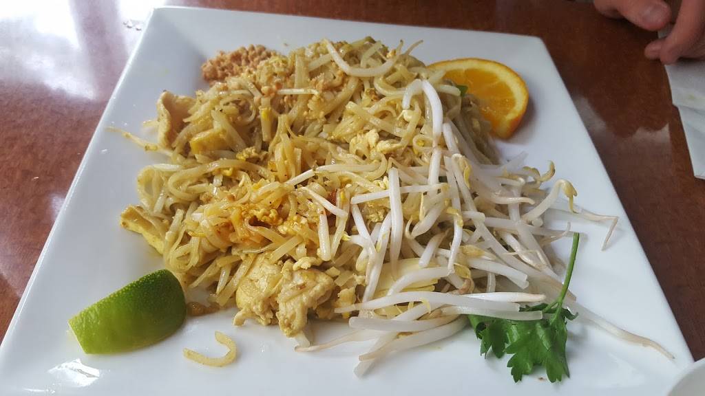 Om Restaurant | restaurant | 1439 Queen St W, Toronto, ON M6R 1A1, Canada | 4165323901 OR +1 416-532-3901