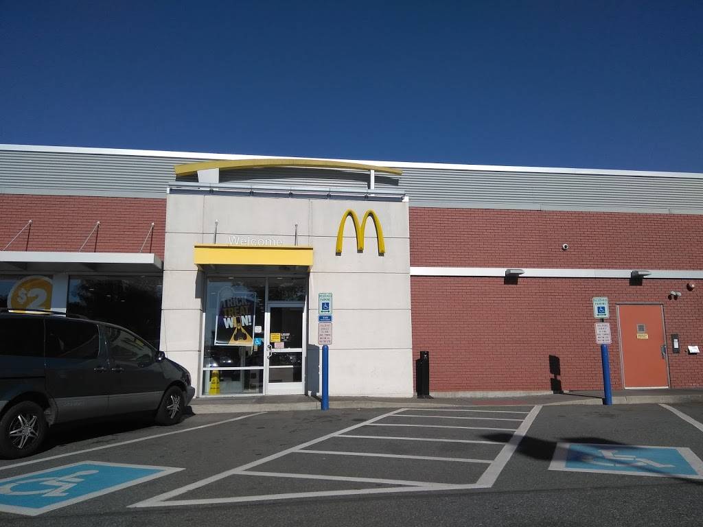 McDonalds | cafe | 400 Commons Drive [P], Oxford, PA 19363, USA | 6109989270 OR +1 610-998-9270