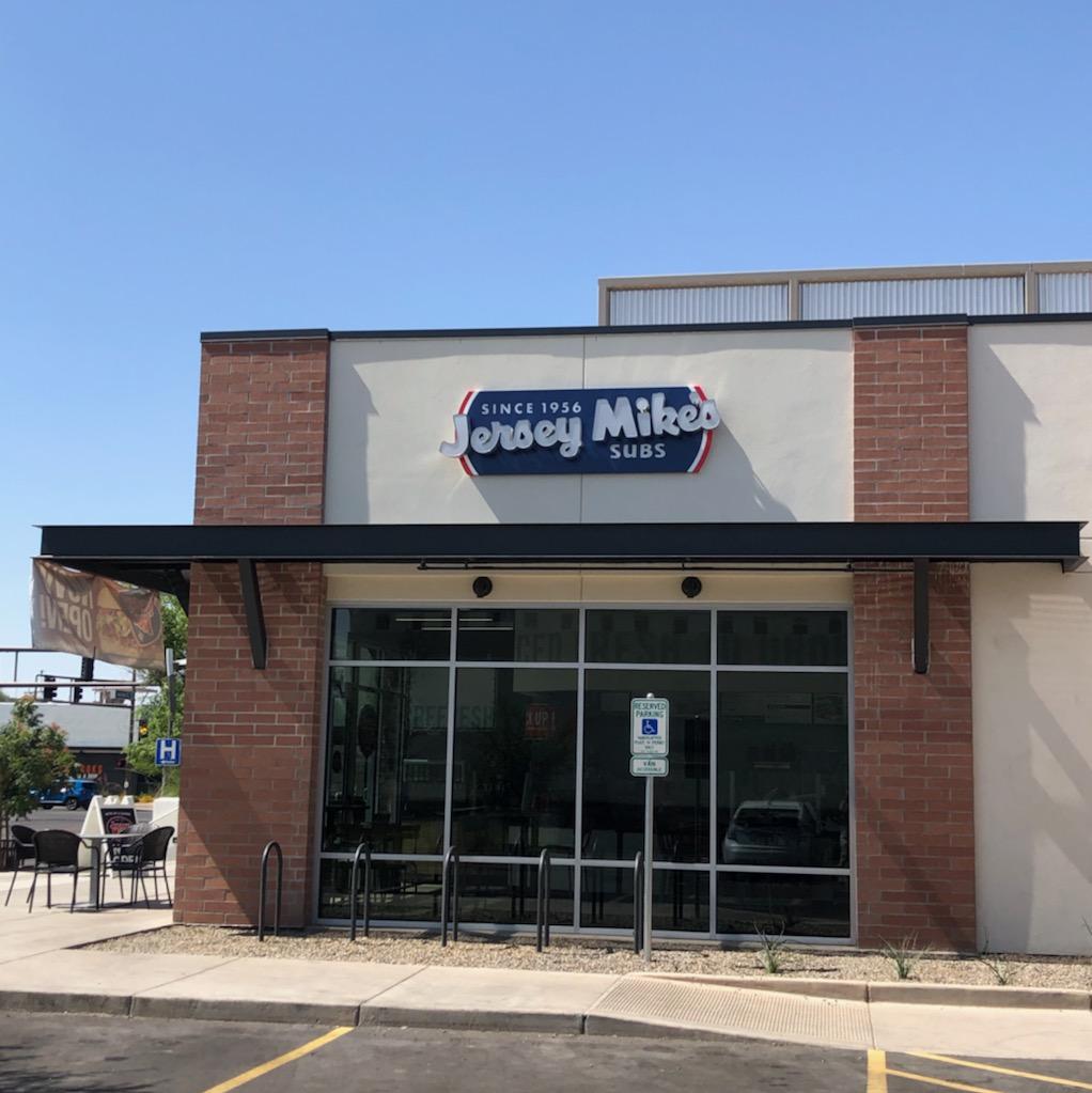 Jersey Mikes Subs | meal takeaway | 325 S Arizona Ave Suite 3, Chandler, AZ 85225, USA | 4802647311 OR +1 480-264-7311