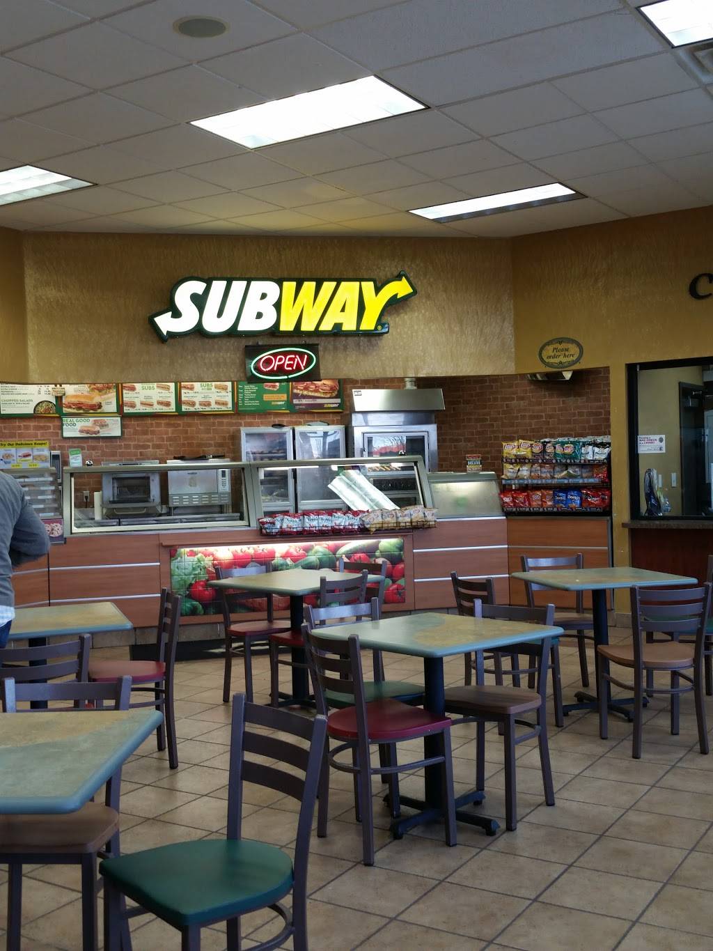 Subway | restaurant | 3650 S State St, Ann Arbor, MI 48108, USA | 7346657277 OR +1 734-665-7277
