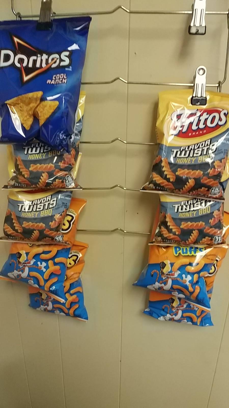 Dominics House of Wings | restaurant | 1670 E Main St, Atwood, TN 38220, USA | 7314180430 OR +1 731-418-0430