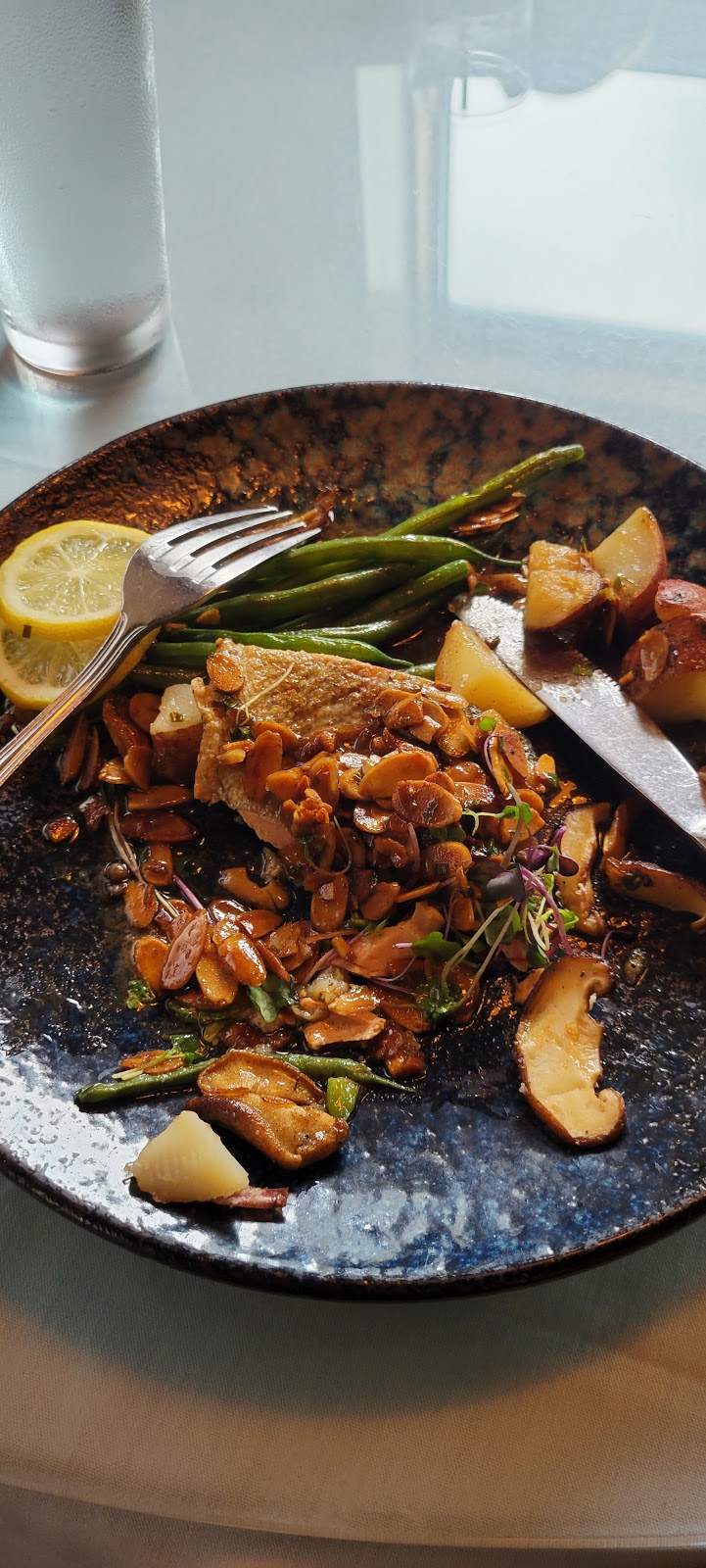 Sage Restaurant | restaurant | 3534 Maclay Blvd S, Tallahassee, FL 32312, USA | 8502709396 OR +1 850-270-9396