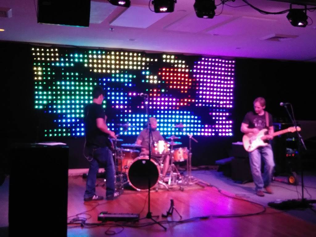 Club One Entertainment Complex | restaurant | 60 N Westfield St, Feeding Hills, MA 01030, USA | 4133639018 OR +1 413-363-9018