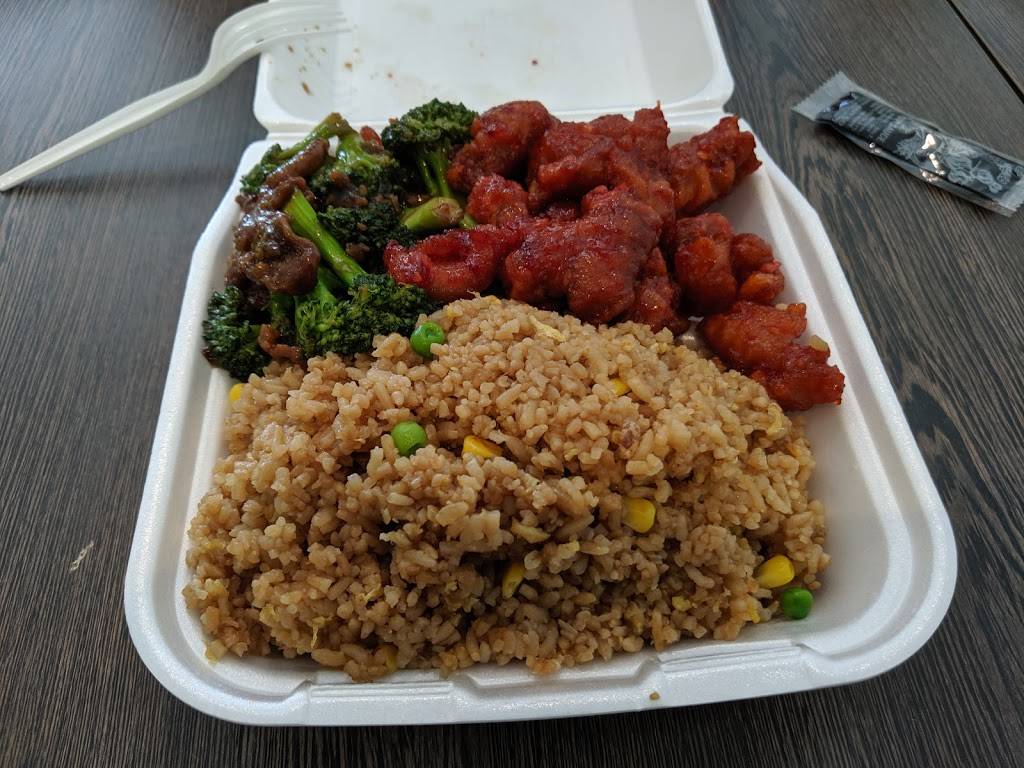 Wok It Out | restaurant | 6603 Panama Ln #101, Bakersfield, CA 93313, USA | 6617358010 OR +1 661-735-8010