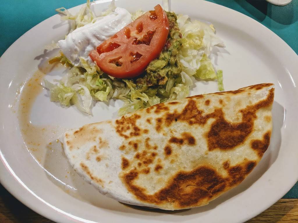 El Caporal Mexican restaurant | restaurant | 2209 Meadow Dr, Louisville, KY 40218, USA | 5024737840 OR +1 502-473-7840