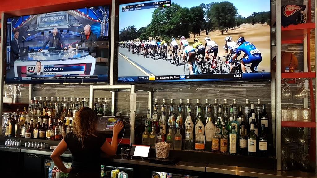 St. Louis Bar & Grill | restaurant | 515 Riddell Rd, Orangeville, ON L9W 5E3, Canada | 5199420505 OR +1 519-942-0505