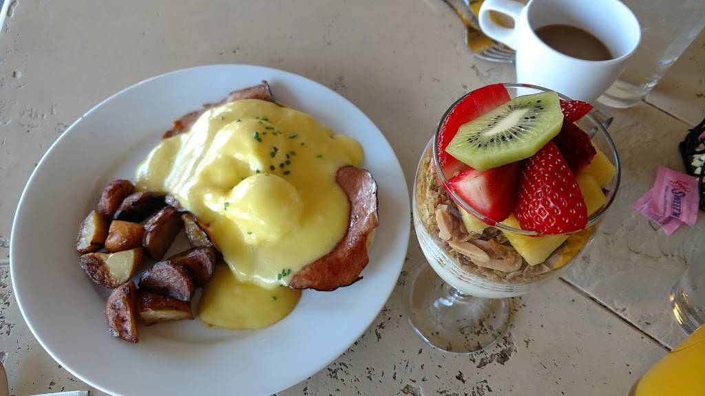 Amuse Bouche | restaurant | 17058 W Bell Rd #104, Surprise, AZ 85374, USA | 6233228881 OR +1 623-322-8881