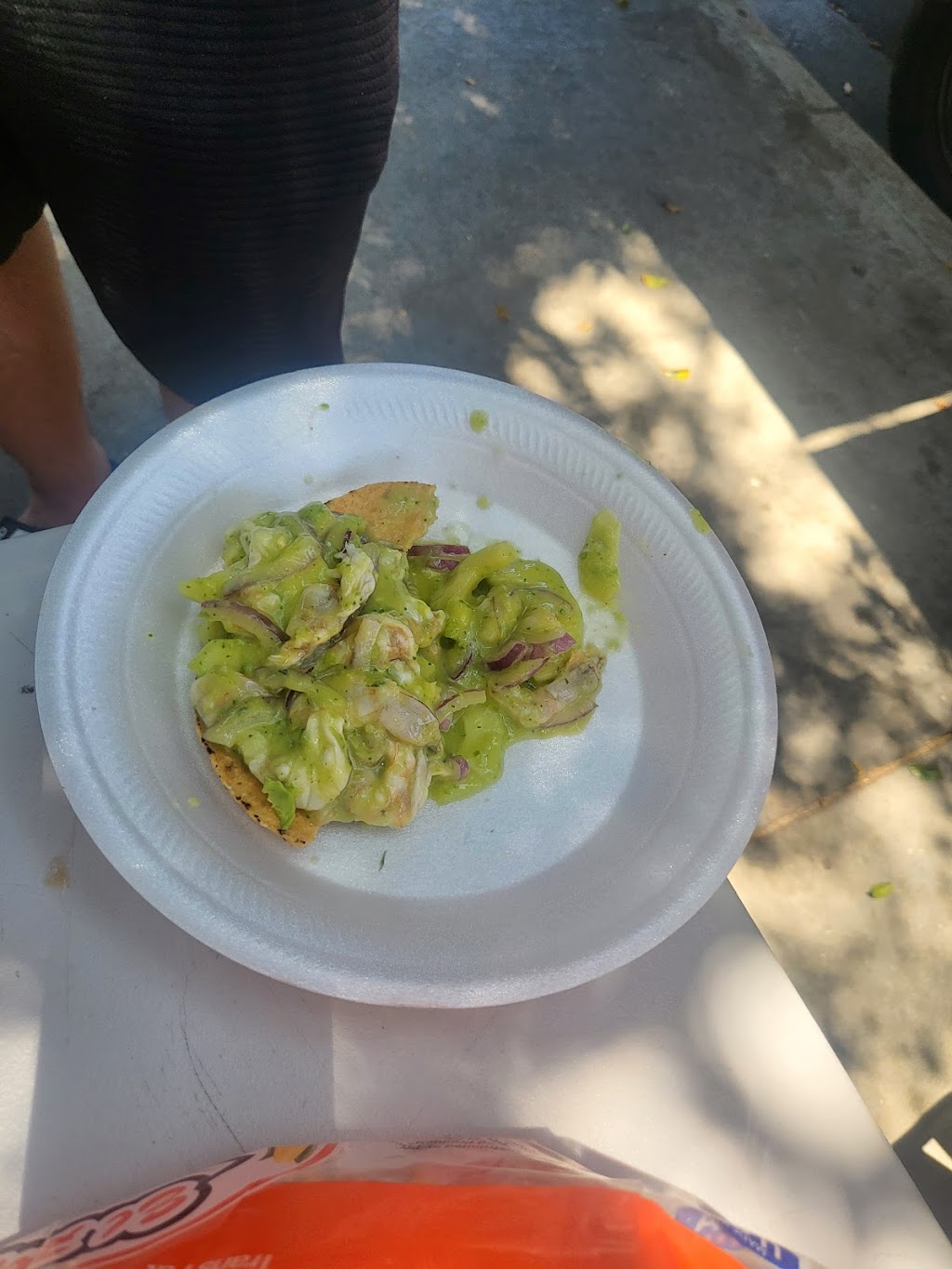 Mariscos El Zurdo | restaurant | 1044 Euclid Ave, Los Angeles, CA 90023, USA | 3235707606 OR +1 323-570-7606